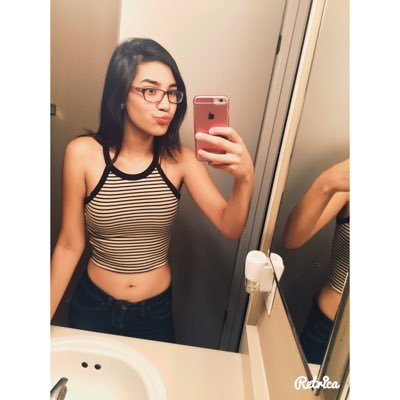 julianna_72915's profile picture. 