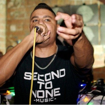 Leeds MC and host flying the Yorkshire flag for over 10 years. Garage, Grime, Dnb, Bass music. SECOND TO NONE, FREQUENCY FM, OUTLOOK, JUNGLE JAM, REGRESSION,