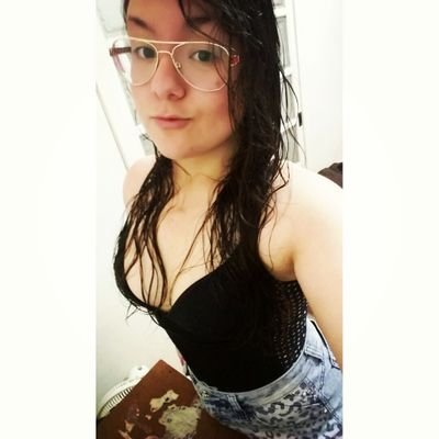 17 Canoas, Rio Grande do Sul
snap : decool2
Não deixe de sonhar, não deixe de sorrir pois não vai encontrar quem vai sorrir por ti ❤