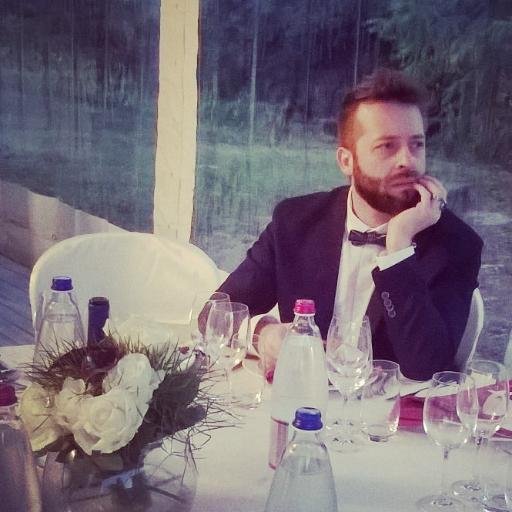 dancer80's profile picture. love to eat. love to eat life. IG cookinguy