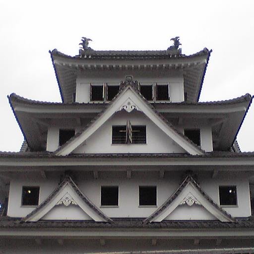 納得いかないと次に進めない奴です。趣味は史跡巡り（城・神社・仏閣等）特に歴史に興味あり。
職業は引退間近の名ばかりSE。近況報告︰2017年11月から、老後の趣味として #ボウリング と #F1 の #プラモ 作りを本格的に始めましたので、こちらがメインの垢になります。
🎳 #Pファミリー 🍒