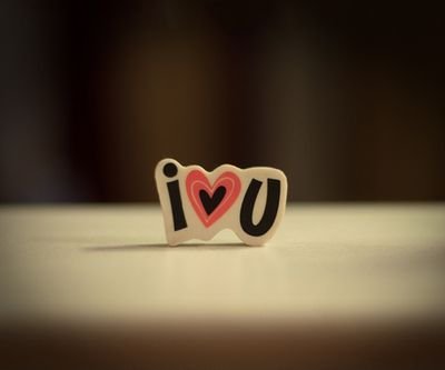 annelyrad's profile picture. 