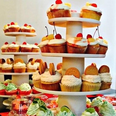 themagicovenllc's profile picture. Home based bakery, all of our baked goods are made to order and from scratch! Capturing hearts with every bite ❤️