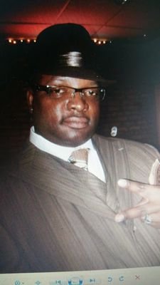 Correctional Officer at Stateville C.C. Kind harded and a loving father. Love sports and Pro Wrestling. Into current events and keeping people in the know.