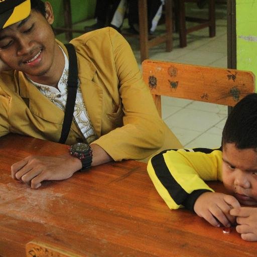 dito_tri's profile picture. Ora urusan,ora urunan,ora duwe duit !    AKUNTANSI'12 unsoed    line: ditotri11