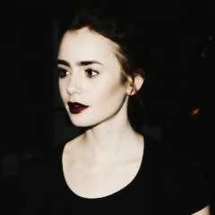 wtfstroian's profile picture. dead girls can't smile