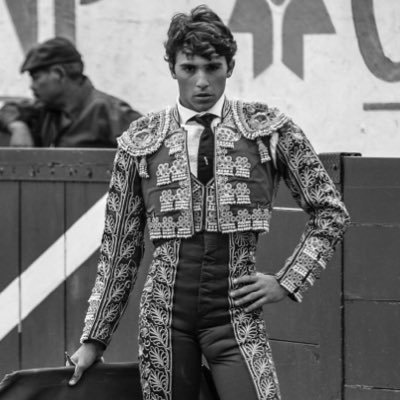 Matador de toros, Sevillano, Betico y Macareno.