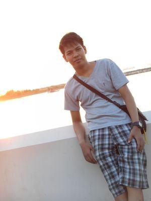 Riswahyudi_R's profile picture. #STIEM BONGAYA MAKASSAR #Akuntansi #Pajak #My Pin 7E504E3C #FC_Barcelona