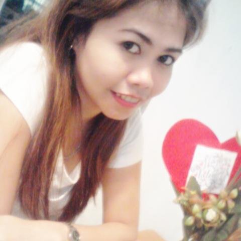 ladygatz16's profile picture. 