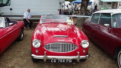 DebrugeJean's profile picture. 