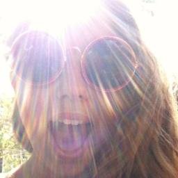 yolaurita18's profile picture. 