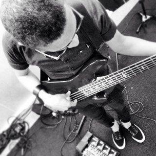 elgaboromero's profile picture. VENEZOLANO. Musician. Guitarist&Bassist of God...@MDV_Band Snap elgaboromero