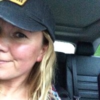 angela hansberger (@englishanj) 's Twitter Profile Photo