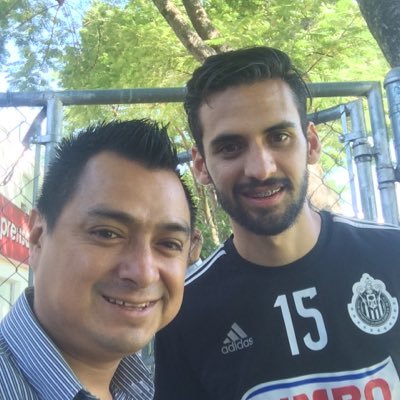 Hector770607's profile picture. la vida es bella