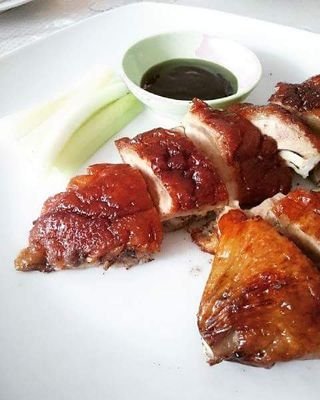 Kios Peking Roast Duck|
Ps. Segar Cinere No.KBE 5|
Take Away & Delivey| 
Hotline 081281904354|
Instagram : https://t.co/CREsLKBoyT