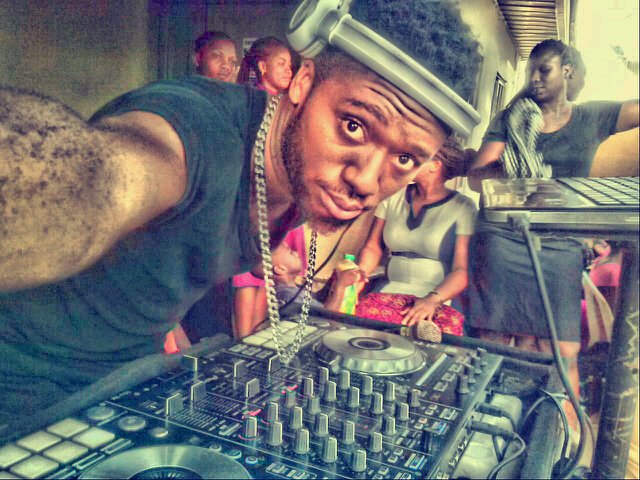 ishurboifly's profile picture. Smart PR• Disc jockey•Publicist•Political juggernaut•Talent Manager•Lone soldier••Social activist• hustler.⇆IG:@deejayfly_official⇆ Pin:‎​5EE063A7