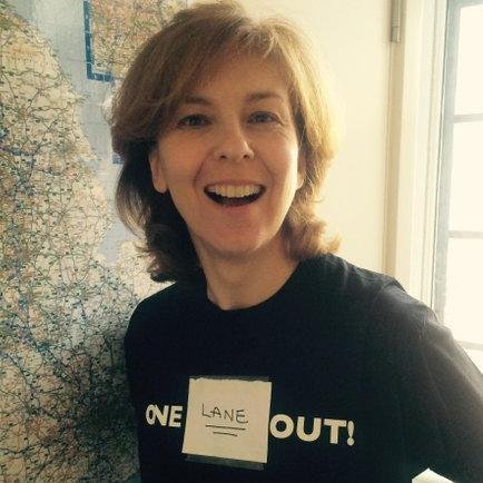 It's the Real Lynn Bowles tune in to BBC Radio Wales on Sundays from 3pm.
Used to be the Traffic Bod on BBC Radio 2 with Ken Bruce, Terry Wogan and Chris Evans