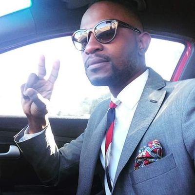 iammphoseisa's profile picture. One half of identical fashionable , DJ twin duo @2winplak
Fashionable Gent ,Father, IT Adviser, Producer,
Instagram:twindappershots
Bookings:twinplak@gmail.com