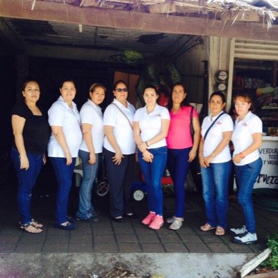 Voluntariado de CMIC COLIMA donde trabajamos apoyando a familias de extrema pobreza y auxilio especial en catástrofes naturales.