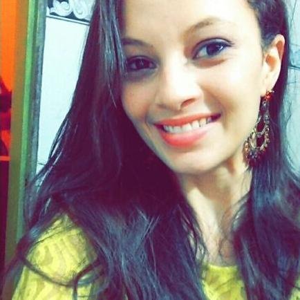 deborahdantast_'s profile picture. Venha, venha, não me cansei de pedir isso. ♫