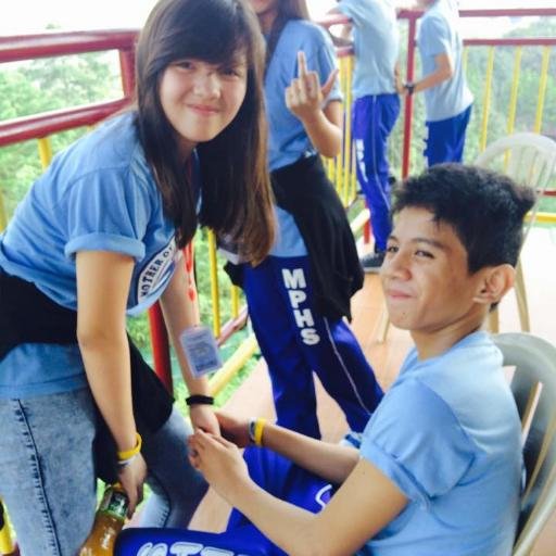 I'm already happy ☺.......
Don't call me a kiddo.....