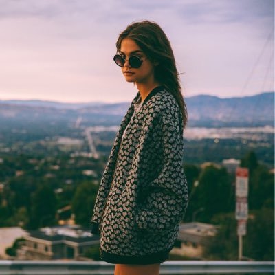UpdatesMaiaFR's profile picture. Votre source française consacrée à l'actrice Maia Mitchell. Retrouvez toutes les infos/photos dans nos favoris!