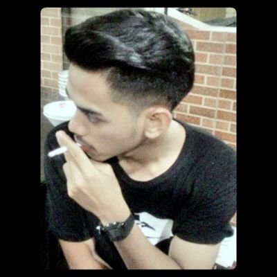 |invite ping me 547631B2| ♥Allah swt ♥Nabi muhammad saw♥papa ♥mom♥Visca Barca| 06-06-1996 (y) | My life is adventure \m/