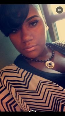 KimaiyaL's profile picture. Your future HAIRSTYLIST✂ /MUA
Just crown me QUEEN bit×hs