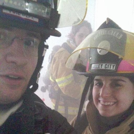 Firefighter/EMT-B | Hazmat Technician | IT Systems Architect for @EverstreamNET
HAM Radio | Tech. Nerd | Diesel Jeep Owner | 🎗️MS Warrior