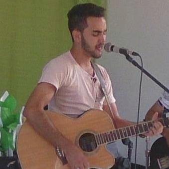 murilohloficial's profile picture. Sou cantor e compositor, estudante de Engenharia Civil.