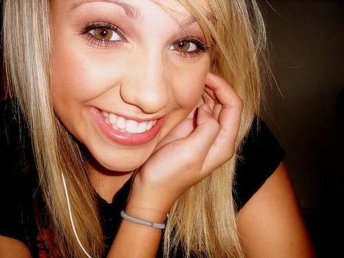 srcx3xo's profile picture. & I am badcore.