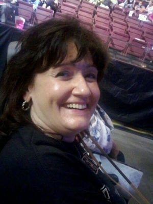 Married 2 the best Man, he served the US. Air Force 6yrs. Happily Married+Blessed for 25 yrs. We Love The Lord With All Hearts*\o/* HaveRRMS+4bk surgeries.