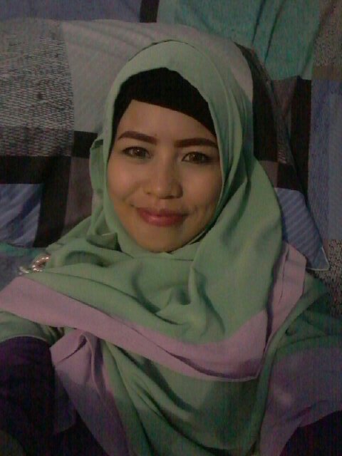 Married to @DelviZulhendri ♥ :* {}