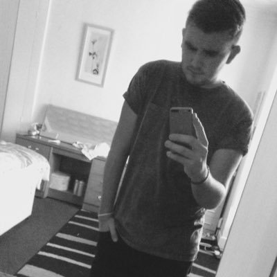 Jimbo290598's profile picture. sc - jmassey98                                      insta - jimbo2905