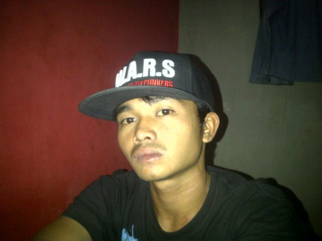 agung_rtf's profile picture. Ketika krisis jiwa melanda stiap insan Globalisasi kejaliman menghiasi Dunia||pin 265AEDD0