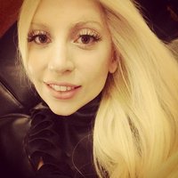 Lady Gaga Pics (@exiesdp3456) 's Twitter Profile