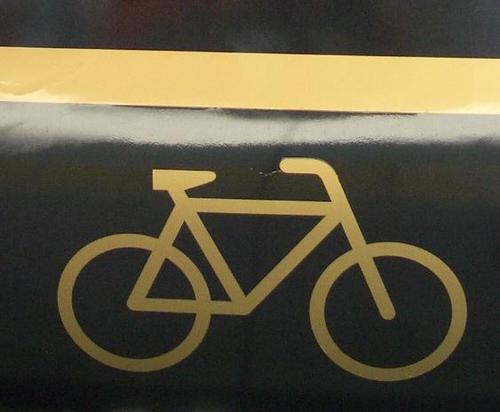 ネットワーク管理者してます。
オーディオが趣味です。
自転車も時々のります。