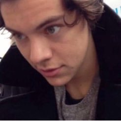 etherealhazza's profile picture. give it up for woodhead!!!!!