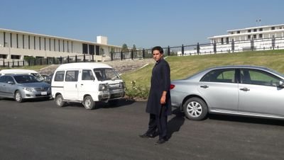 HadiNuml's profile picture. 