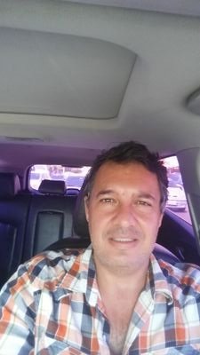 Ing. Agr. MsC. PhD. en Entomología. Profesor Titular de la Facultad de Agronomia de LUZ. Defensor de las abejas, la ecología y el medio ambiente