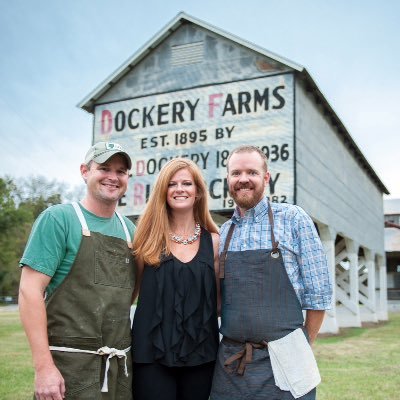 Pop-up style Mississippi Delta Supper Club. Bringing great chefs to historic locations in the MS Delta for a great cause.