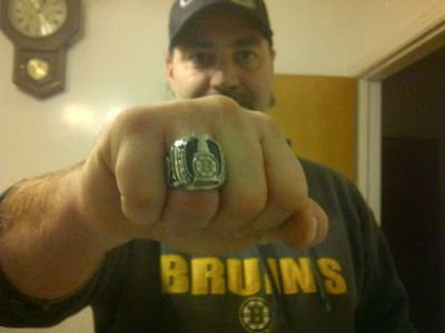 bruin fan in the 514 (Montreal) my other account got hacked mike_m_50 so follow me here. follow me and i follow back.