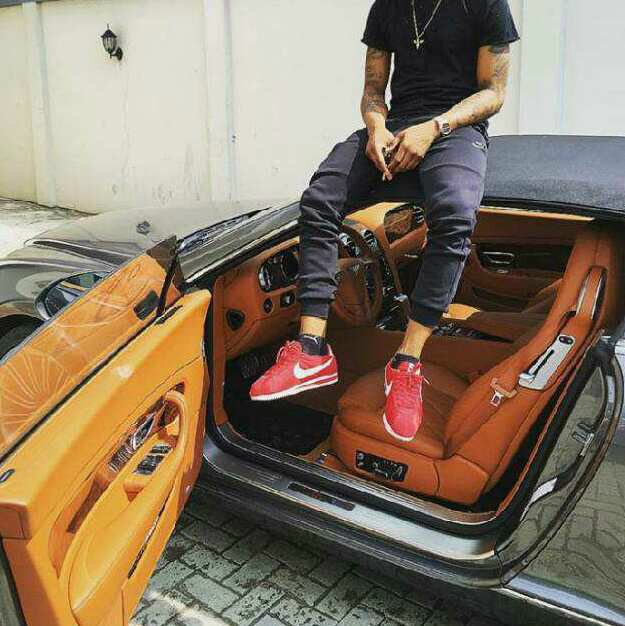 @young-fresh-bad-boy .....simple and delicate #*echo de music:of naughty chart !!!• Mor-info https://t.co/kQO8Jmy9q2