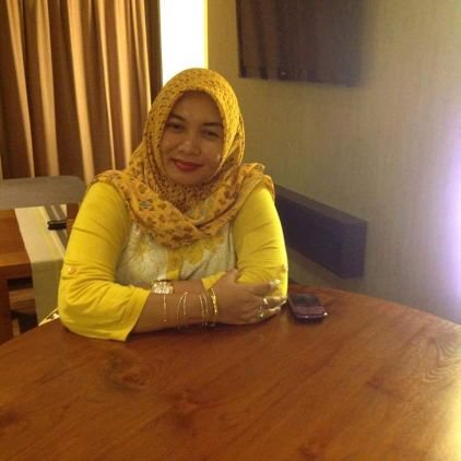 srirahayuagus12's profile picture. 