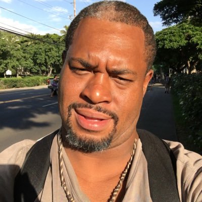 cinsidescoop's profile picture. 