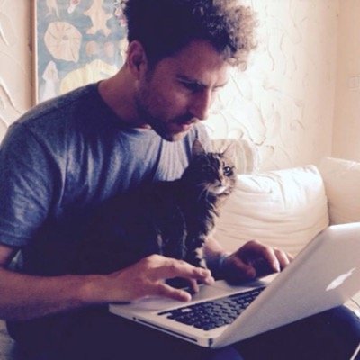 Freelance journalist. Instagram: @oliverstallwood_interiors