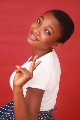 M folashade, a photographer nd a model based in ogun state (07068676505)