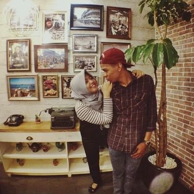 netiapriani09's profile picture. my husband : axel aviarly♥