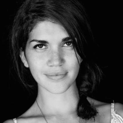 JacquelineLALA's profile picture. génération perdue|co-founder @kitechild | I mainly tweet to complain to big corporations nowadays.