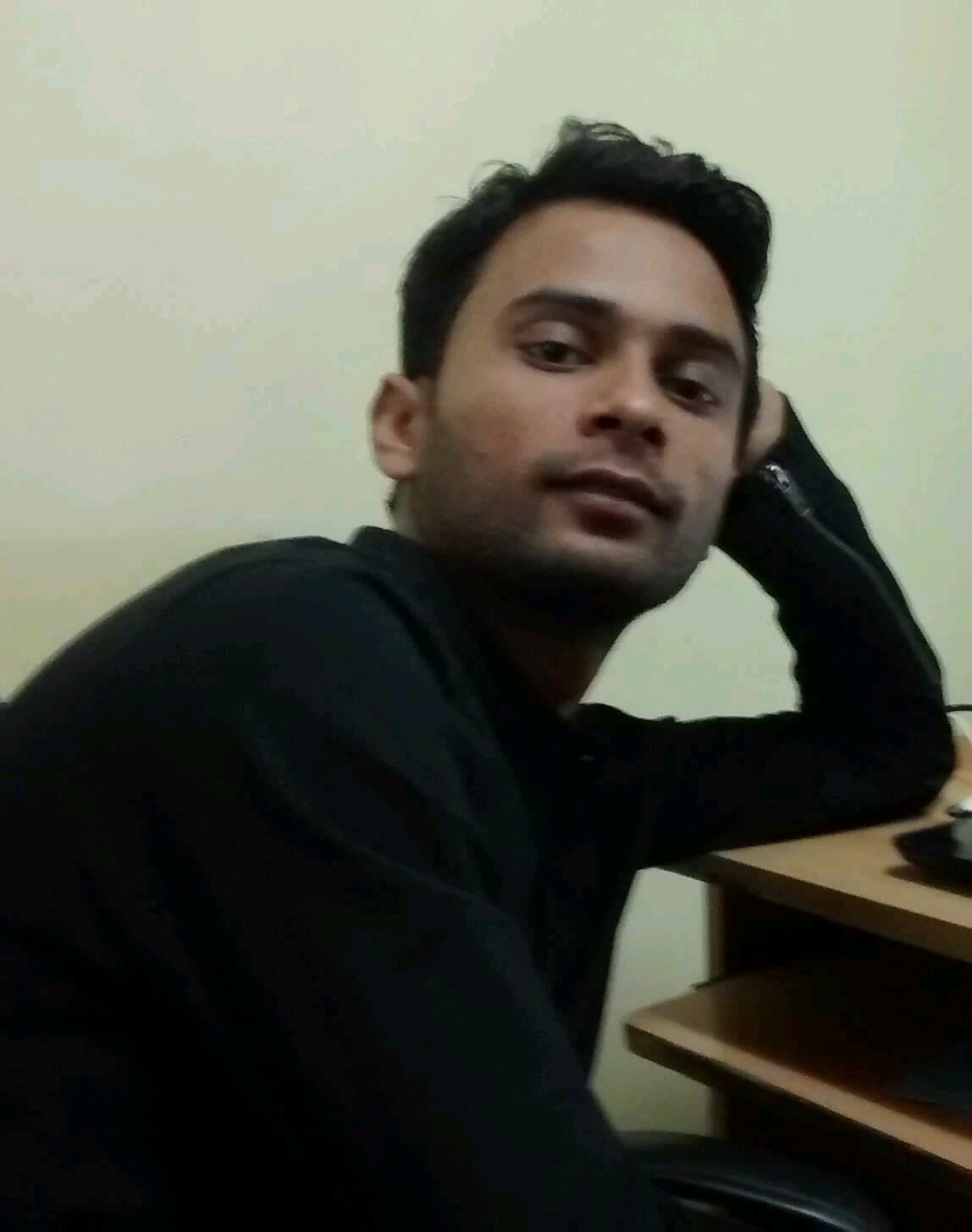 nvnpandey354's profile picture. 